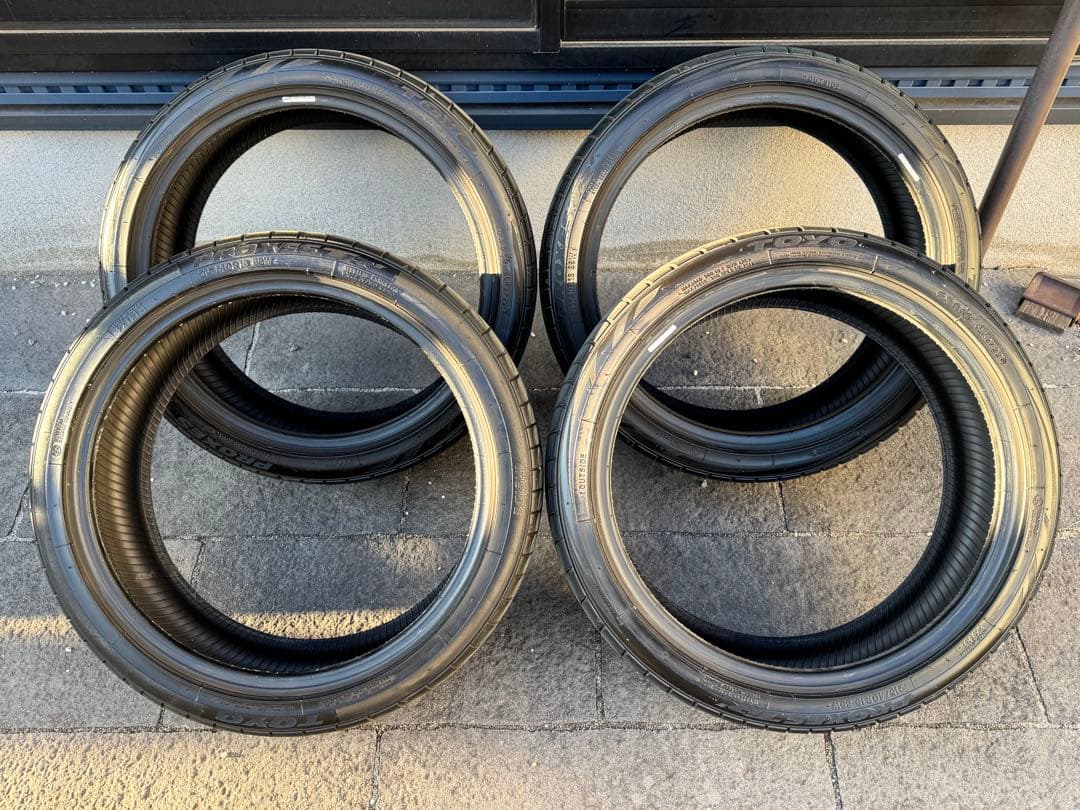ぱぱ　TOYOTIRES PROXES TR1 215/40r18