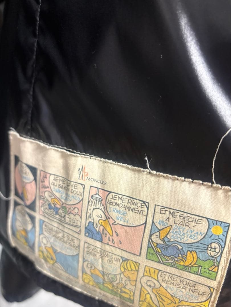 MONCLER ブラック ダウンジャケット s ※2/2-4発送不可