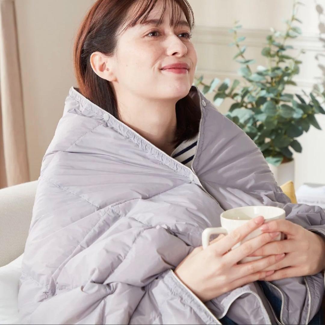 モスコビーリッチダウン モバイルダウンキルト ×２点 ネイビー&プラチナグレー