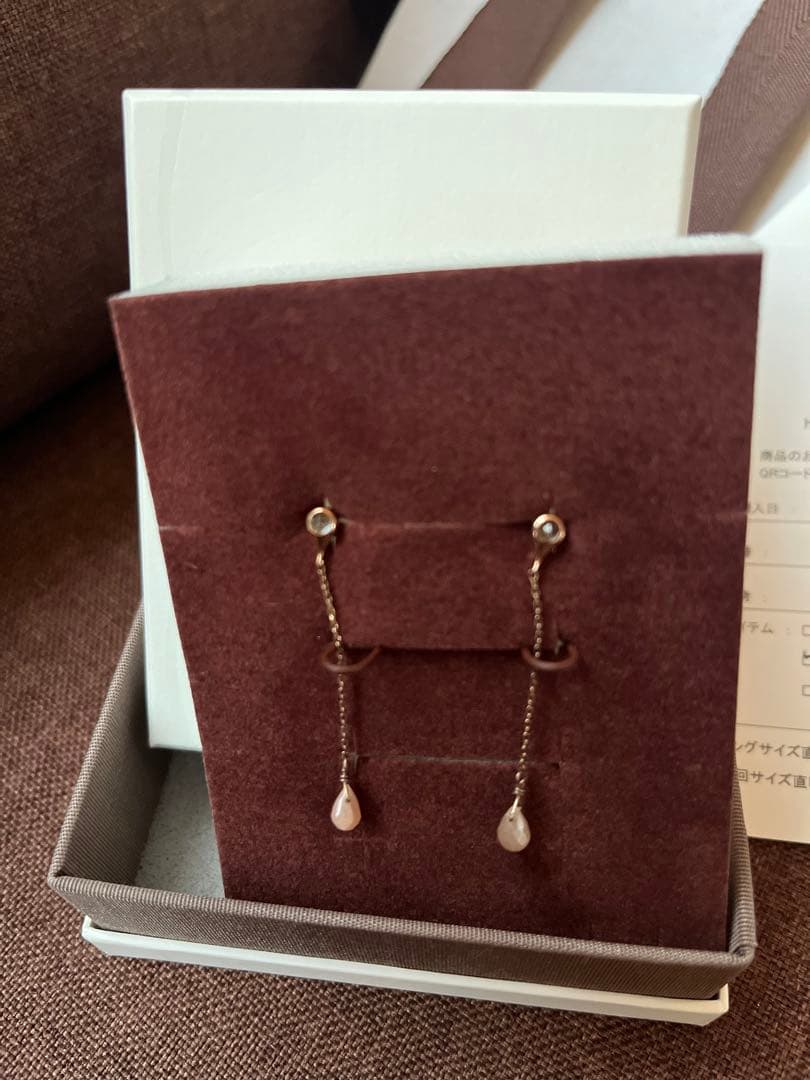 ete ピアス　新品未使用　ピーチムーンストーン　アマゾナイト ピアス