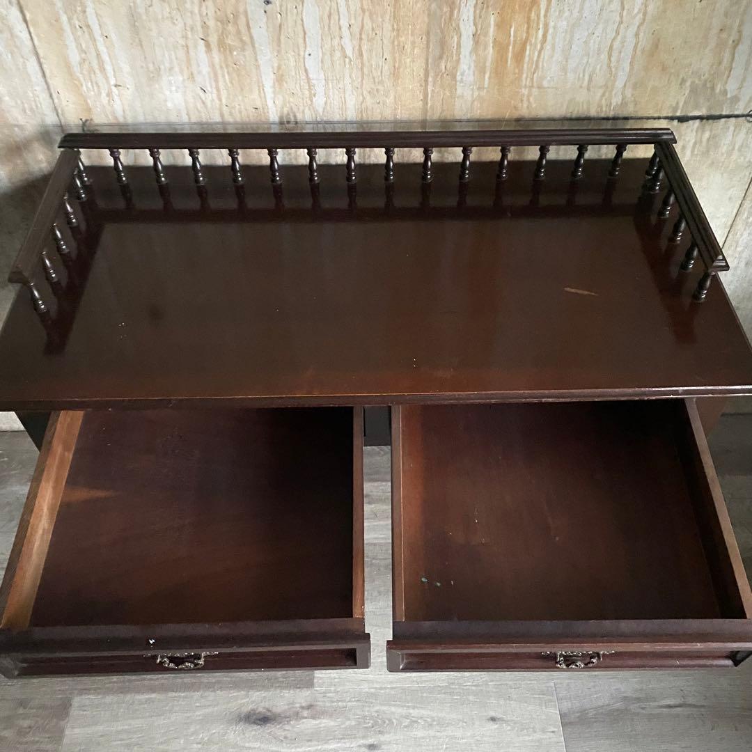 クラシックスタイル　欄干付きデスク　囲い付き机　アンティークレトロ　②