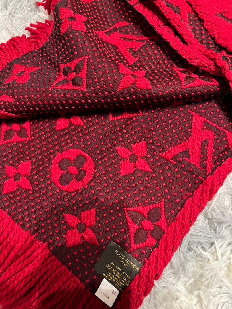 Louis Vuitton ヴィトン ブランド レッド マフラー