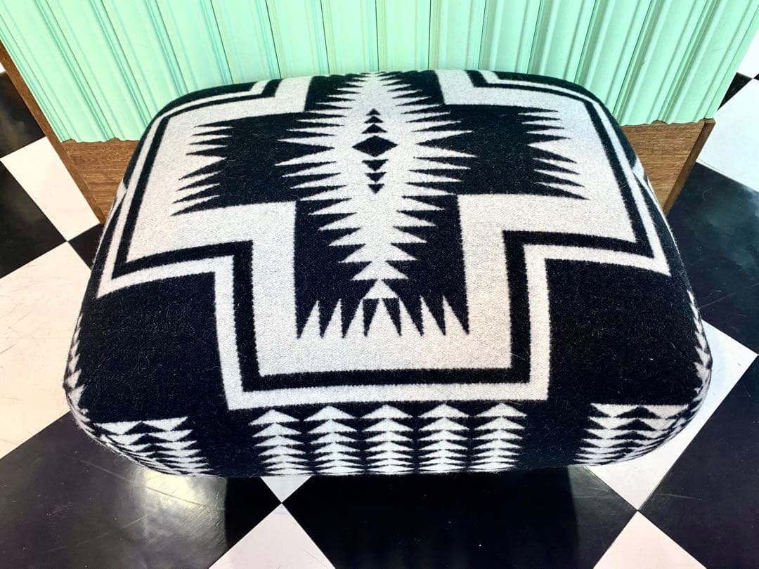 ペンドルトン ネイティブ柄 オットマン チェア ✴︎オルテガ