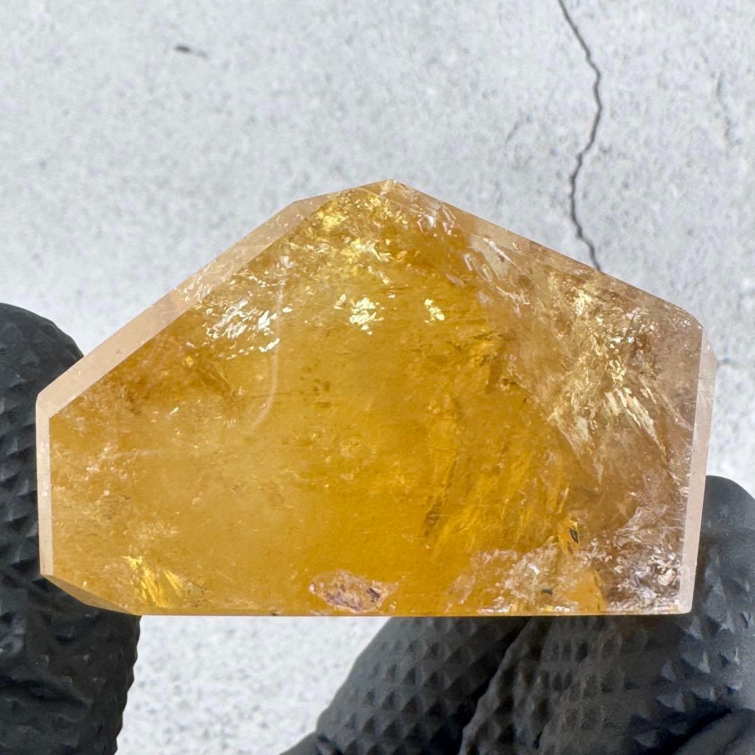 G-171ファントム&虹入り天然シトリンフリーカット原石　天然石　パワーストーン