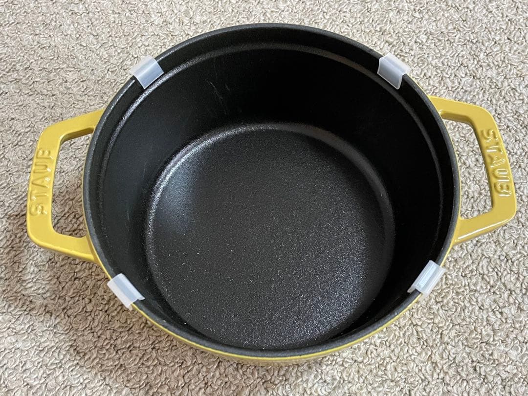 新品未使用　staub ストウブ　ココットラウンドシトロン　18cm