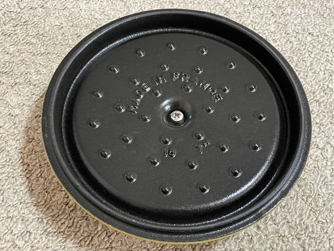 新品未使用　staub ストウブ　ココットラウンドシトロン　18cm