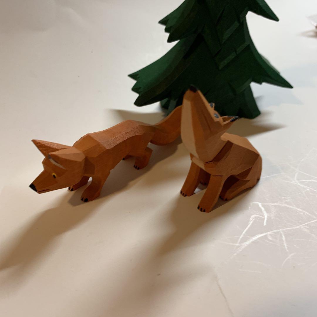 アトリエニキティキ   ドイツ　ハーン社　木彫り人形　キツネの兄弟