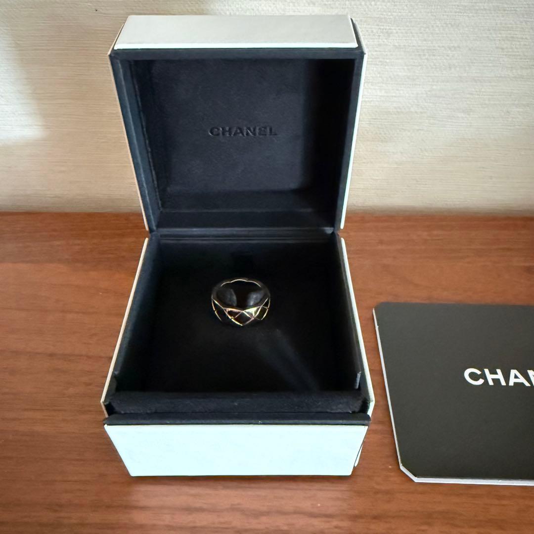 CHANEL ココクラッシュリング ミディアム ベージュゴールド 51