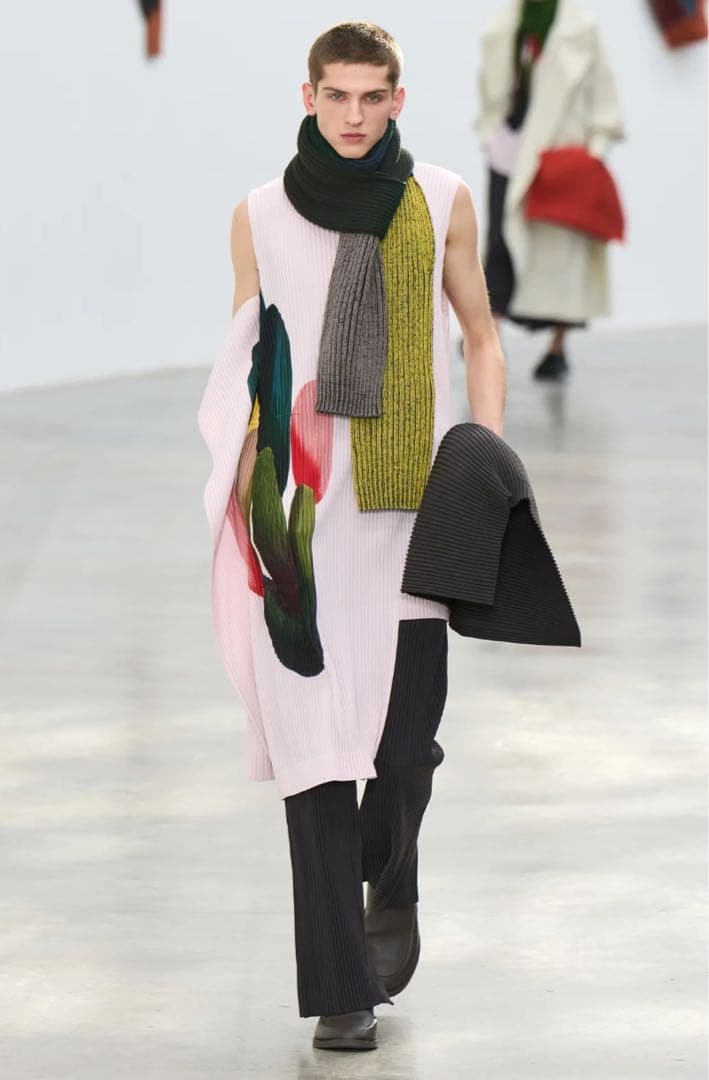 オムプリッセ　マフラー