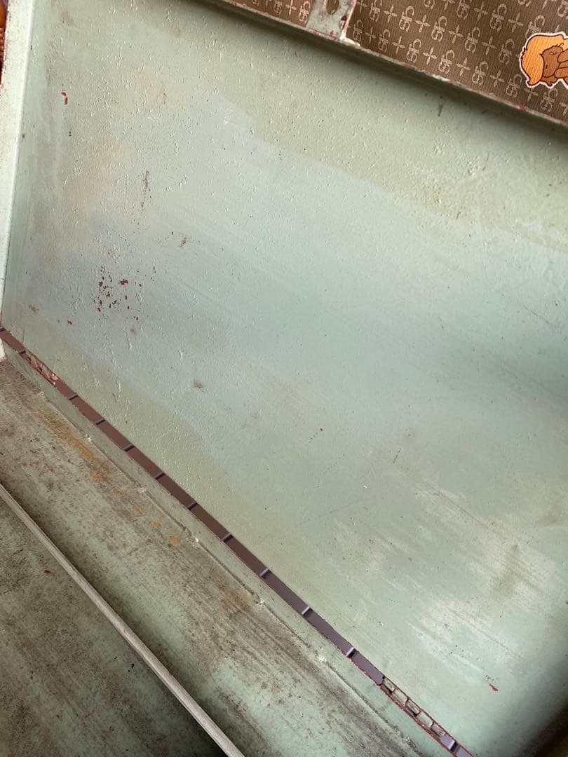 鉄製　ツールボックス　工具箱　メタルボックス　缶　ブリキ　アンティーク　レトロ