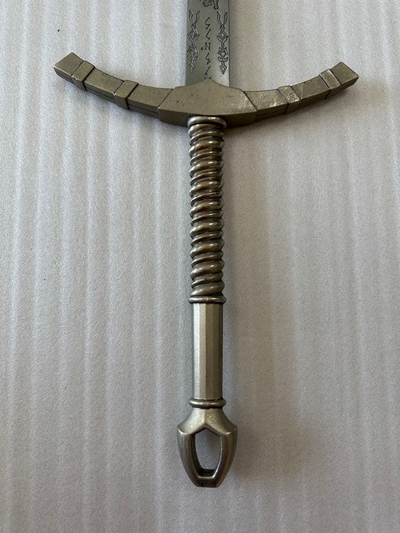 金属製 模造刀 西洋剣 コスプレ 鞘付き長さ約122cm 重さ約2.7kg