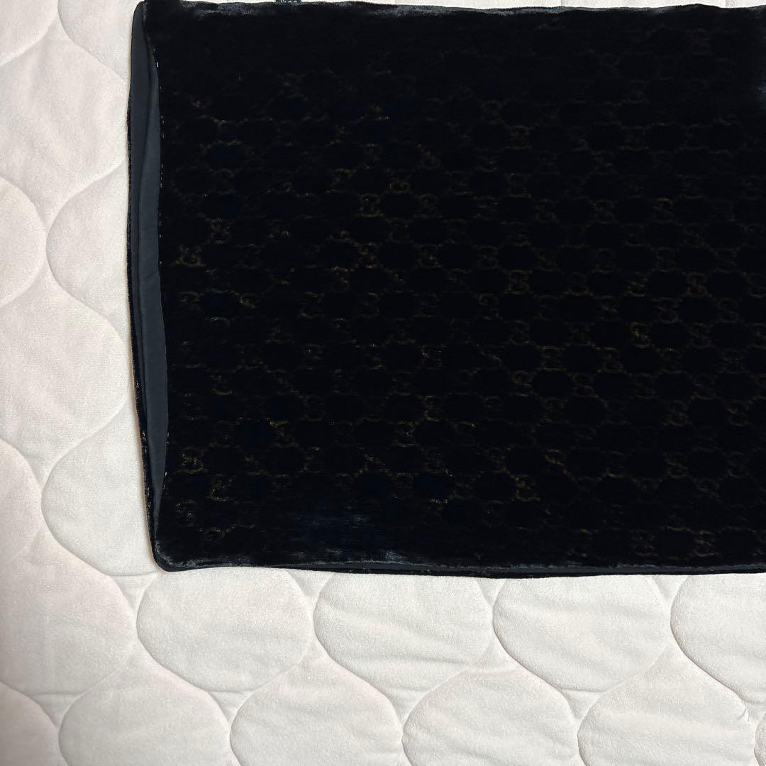 GUCCIグッチ黒いベルベットマフラー 男子兼用