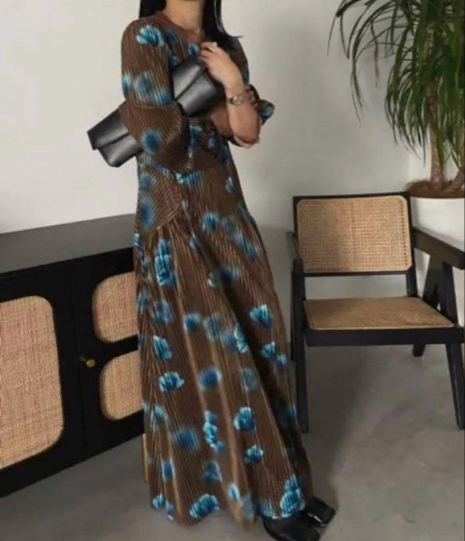 Ameri VINTAGE MILA VELOUR CUT DRESS［M］