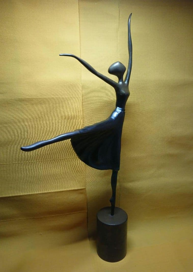 現代美術　人形　銅製　ブロンズ像　置物　インテリア　工芸品　美術品　A3011