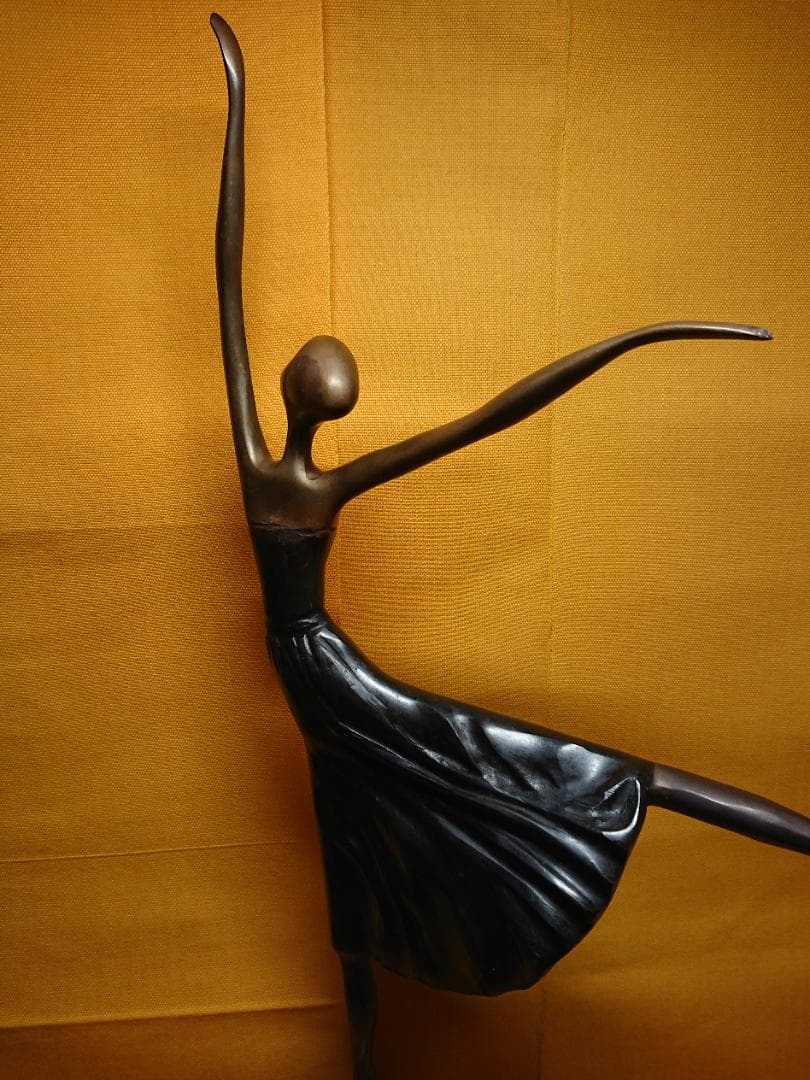 現代美術　人形　銅製　ブロンズ像　置物　インテリア　工芸品　美術品　A3011