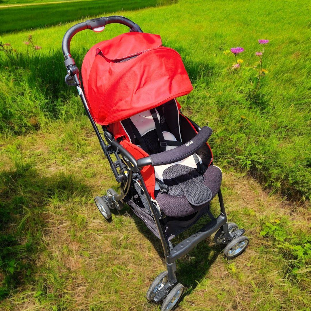 〈美品〉アップリカ ラクーナ ビッテ ソファークッション 赤 両体面 A型