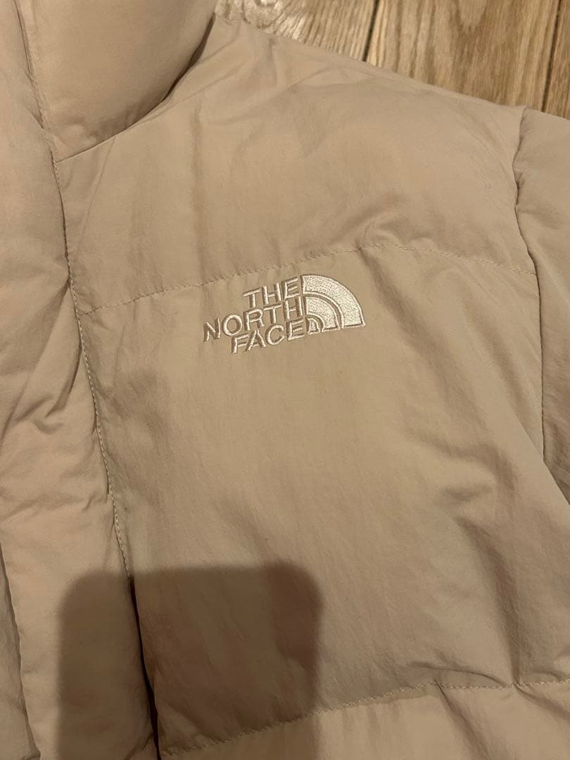 ザノースフェイスホワイトレーベルキッズ パディングジャケット　ベージュ　160