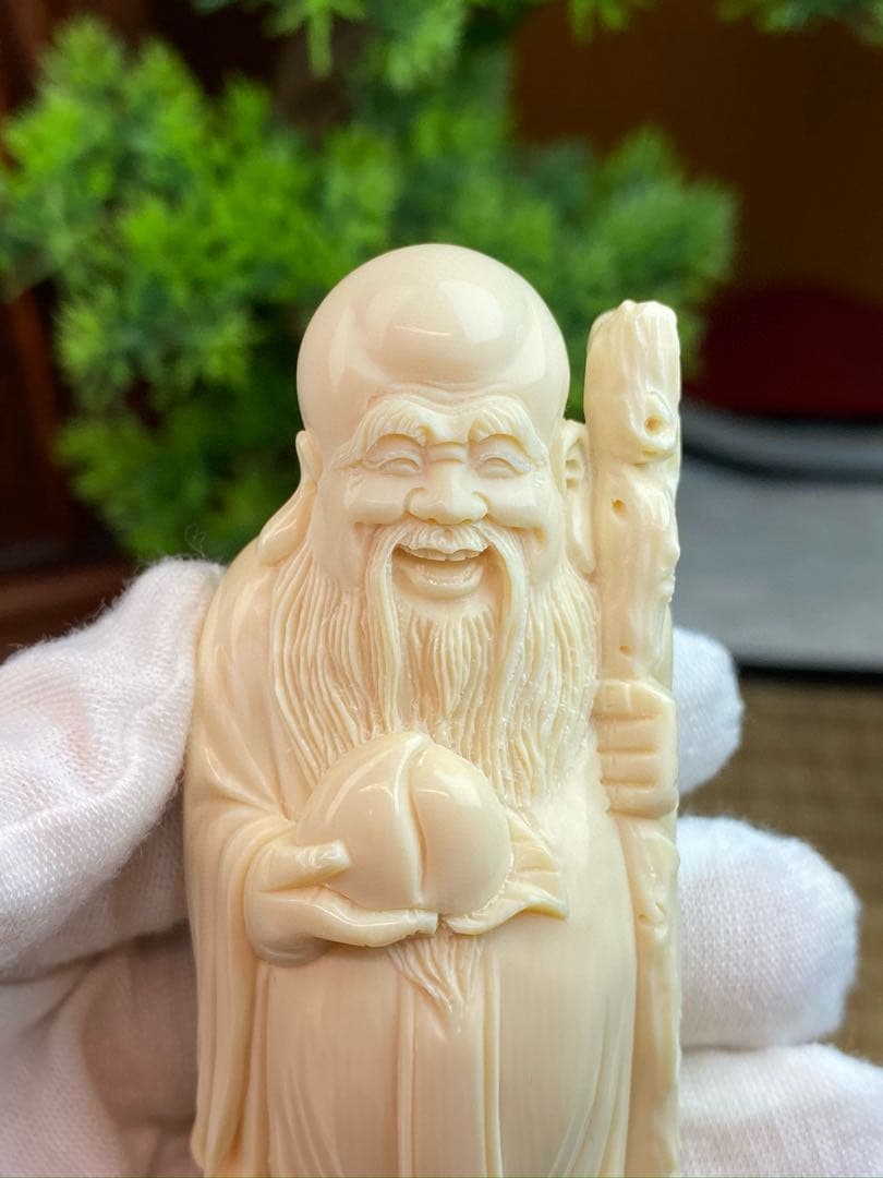天然マンモス牙美しい手作り彫刻　2寿星公　置物