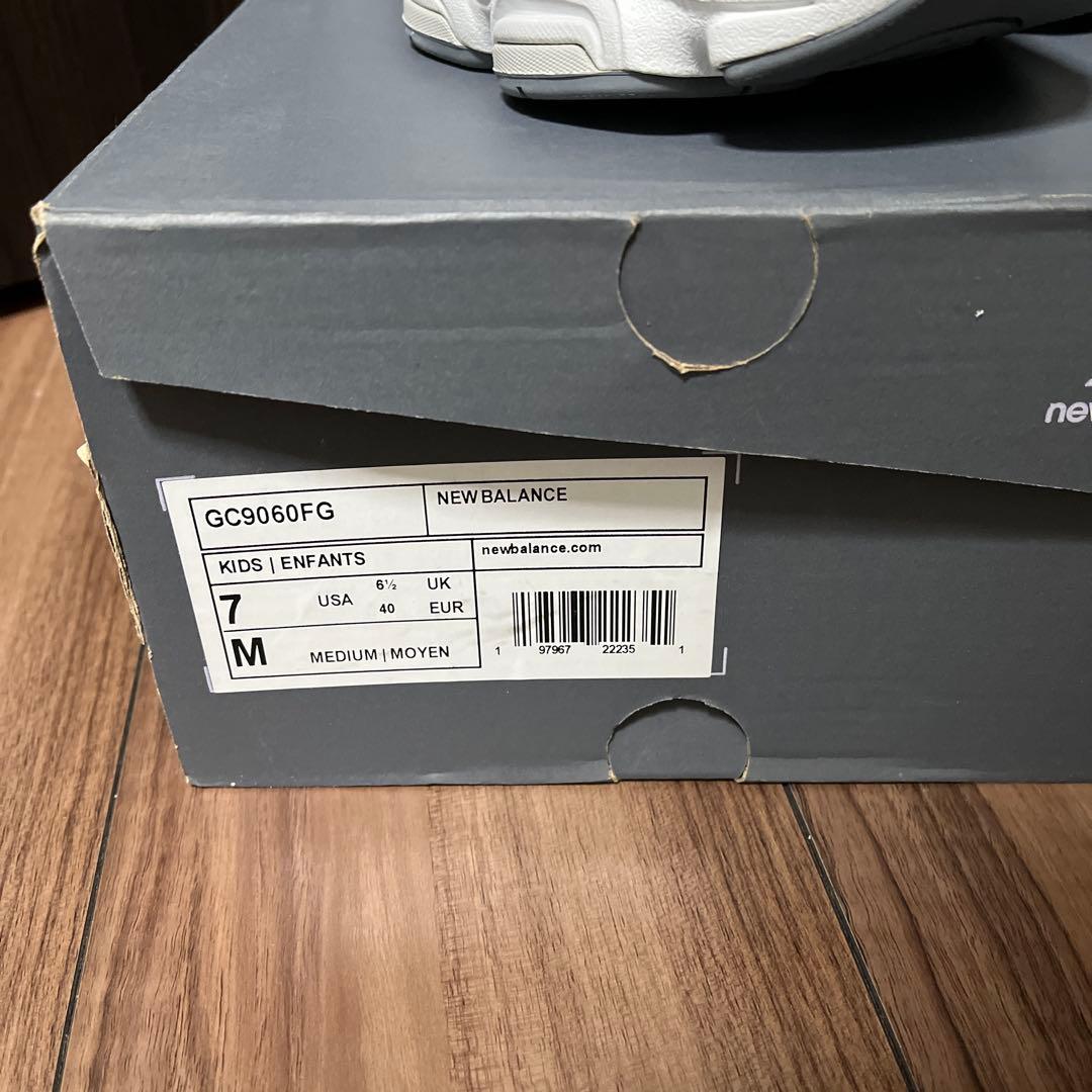 ちゃむニューバランス スニーカー 25センチ9060