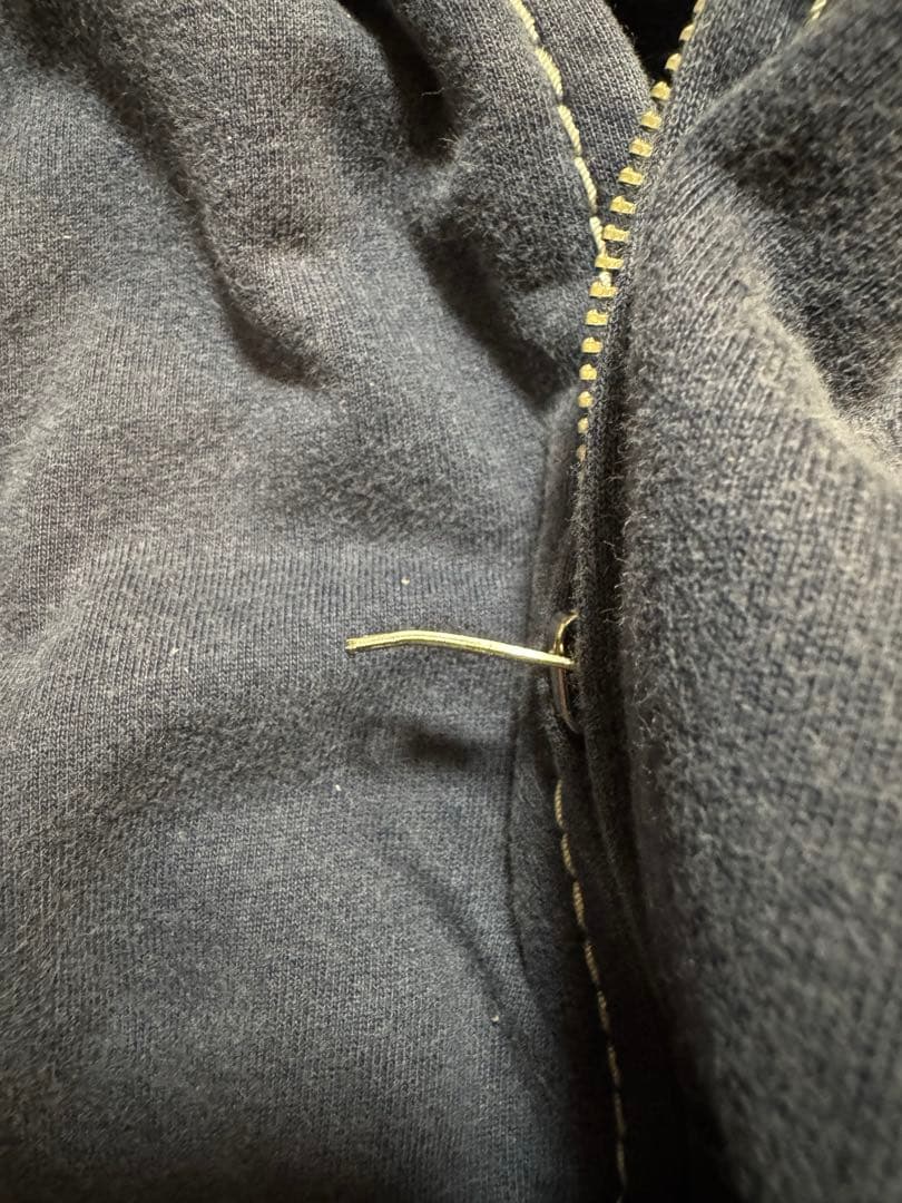 true religion パーカー　トゥルーレリジョン　パーカー