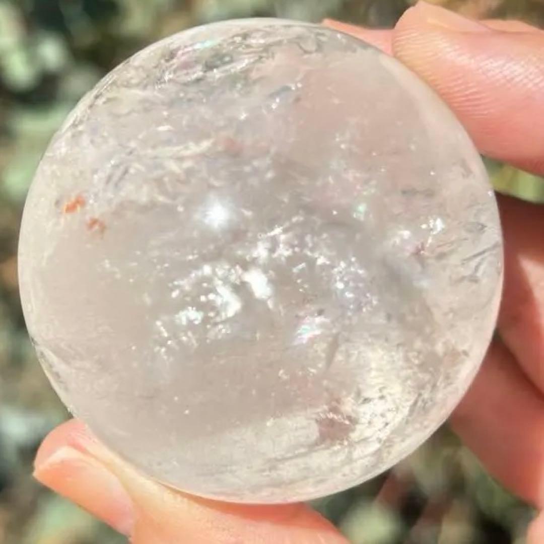 高品質　アイリス　水晶　クリアクォーツ　ファイヤークォーツ共生　スフィア