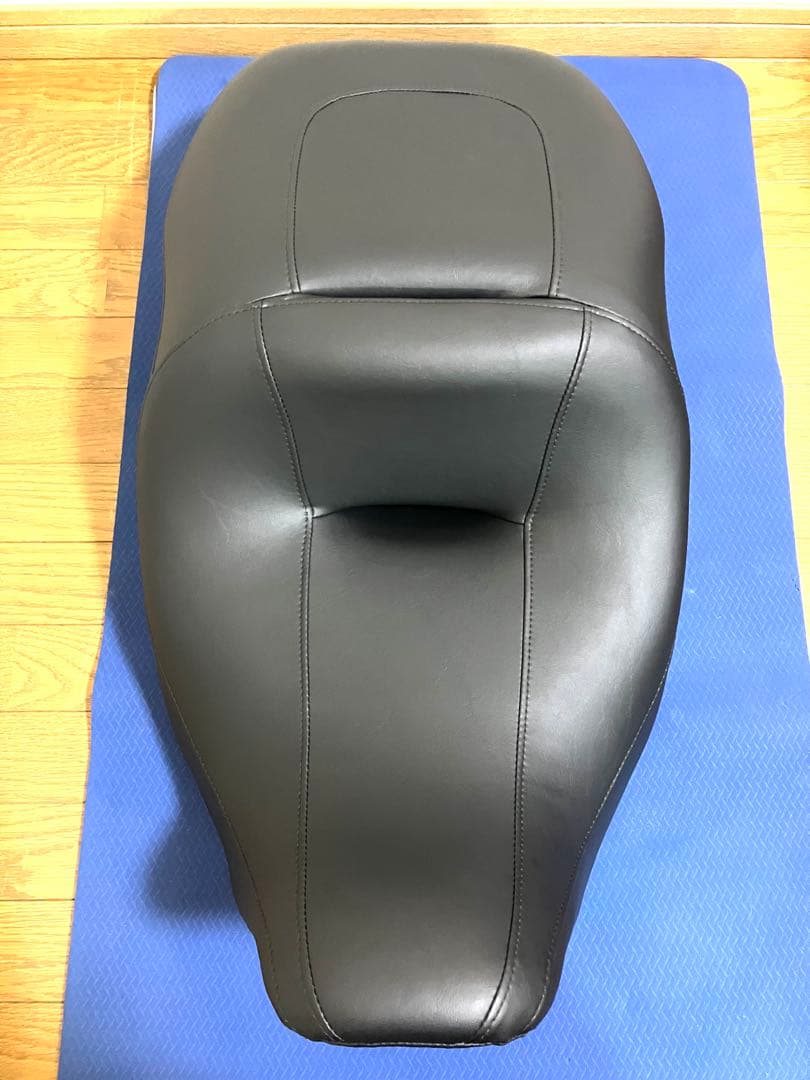 ハーレー　Harley-Davidson 純正　シート　　ツーリング　レア