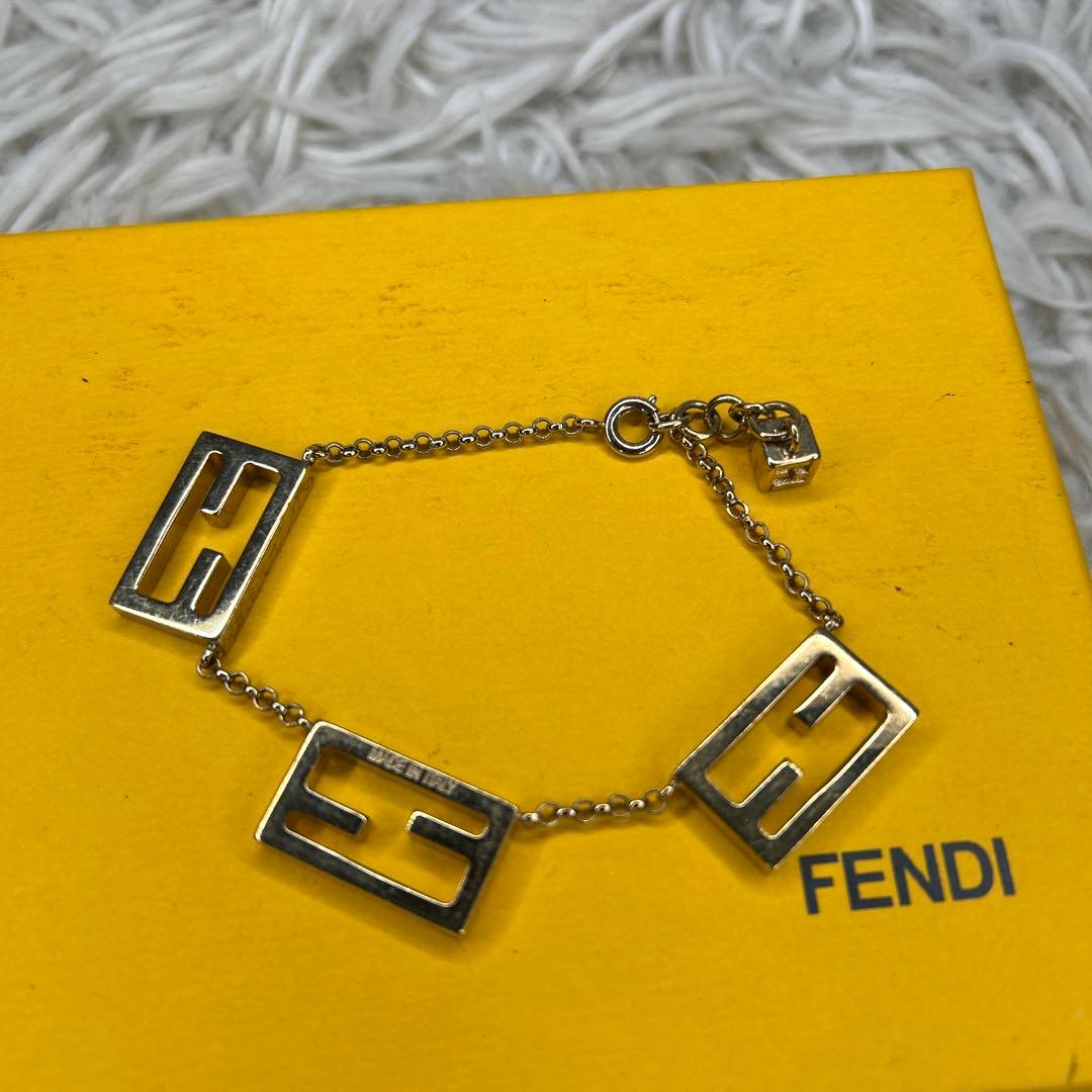 FENDI フェンディ ブレスレット マンマバケット　マンマ　FF ロゴ　金