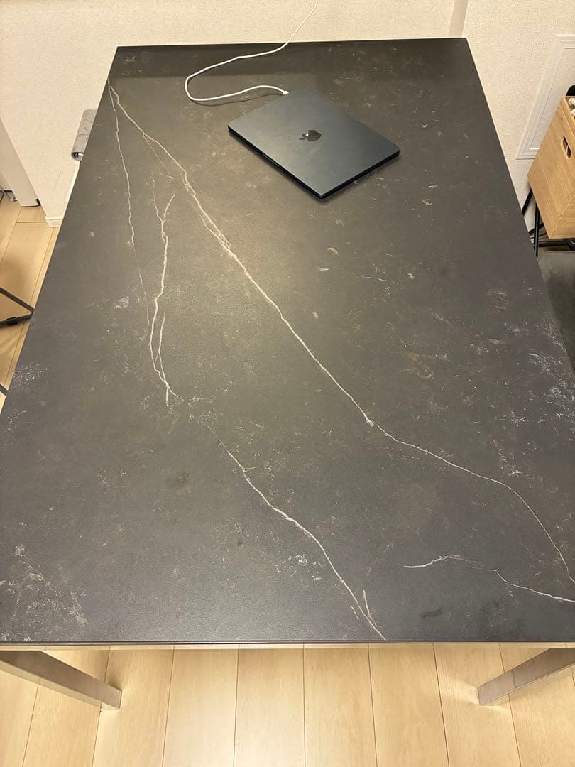 引き取り限定　IKEA TORSBY ダイニングテーブル