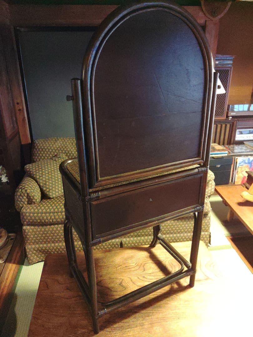 希少　ラタン　藤　ドレッサー　鏡台　真鍮　アンティーク　ラック　キャビネット