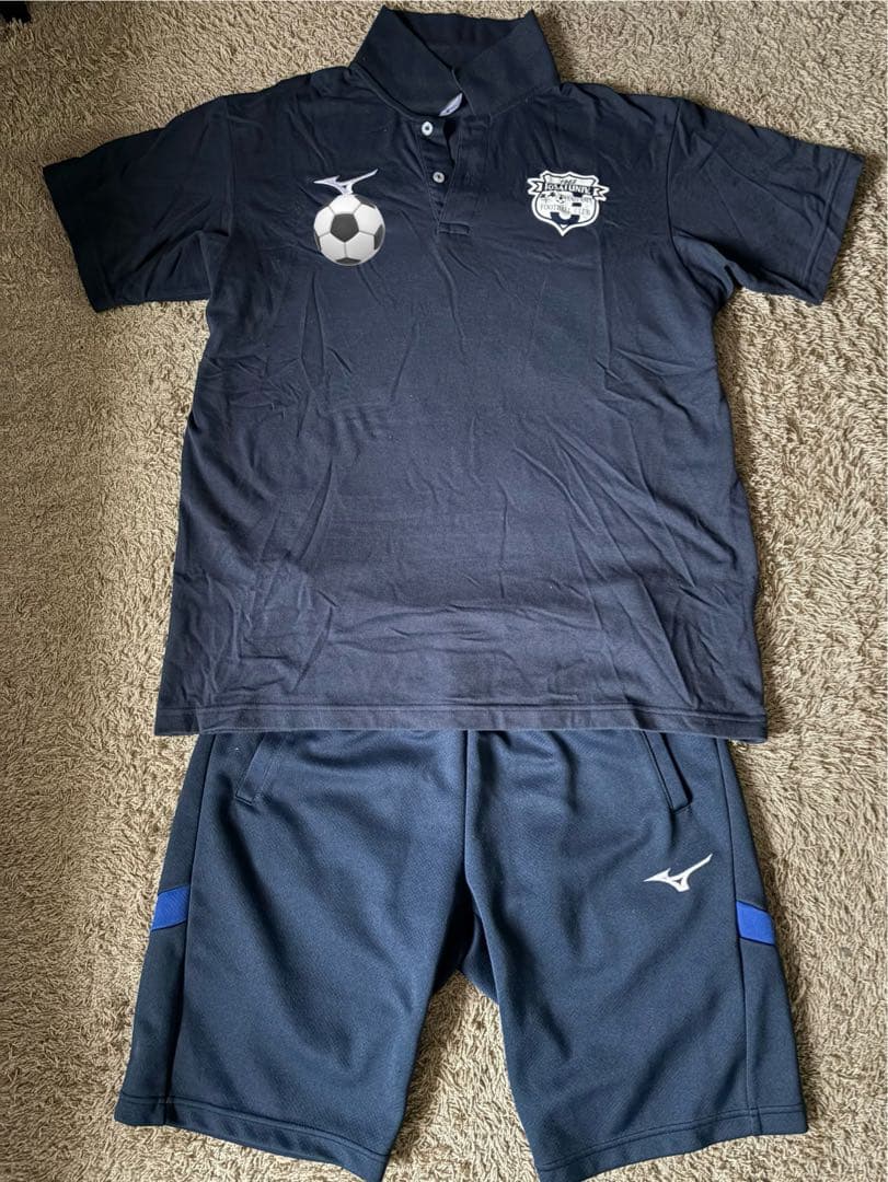 城西大学サッカー部 移動着セット（紺ポロシャツ、ジャージ）