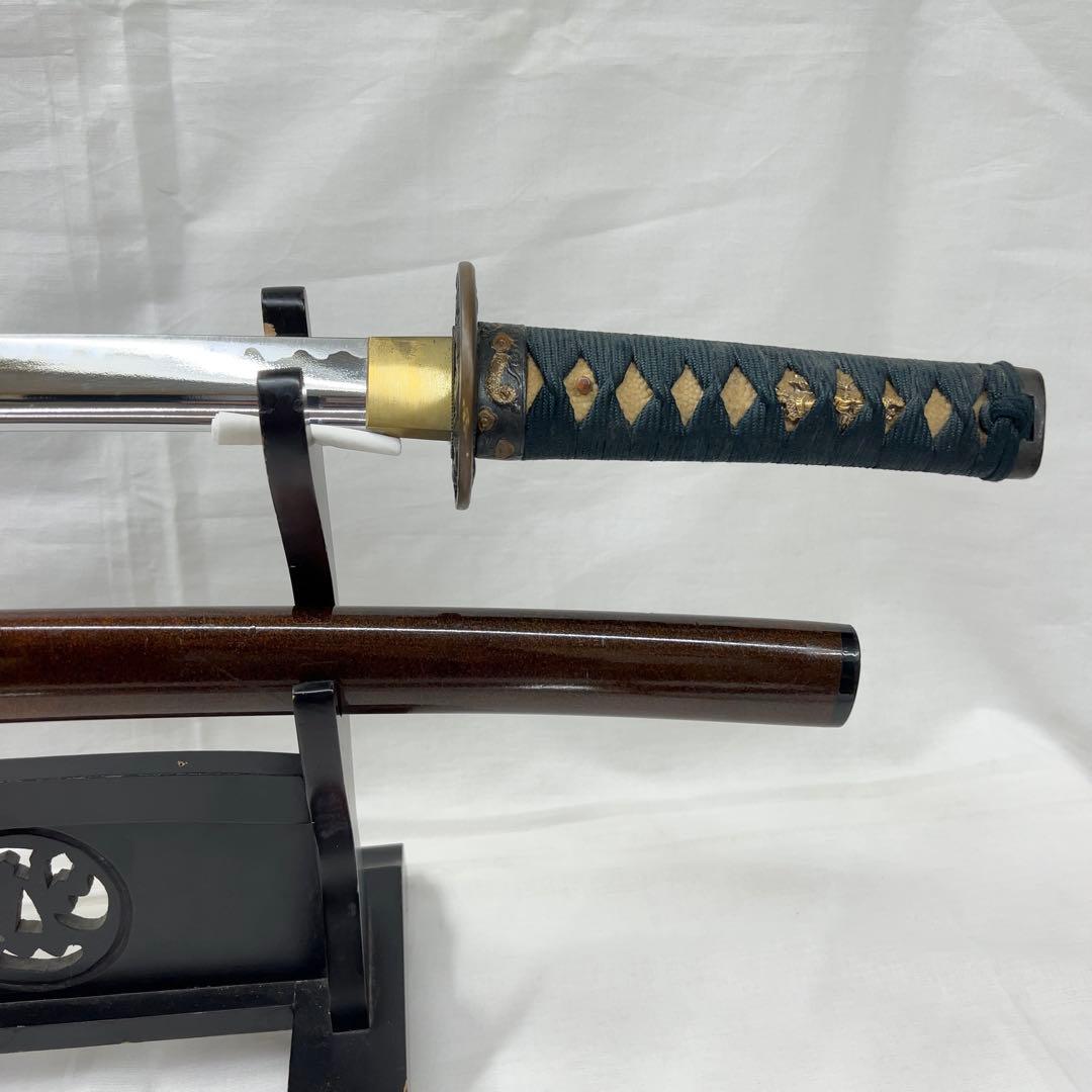 模造刀 二本差し 太刀 脇差 樋入り 龍鍔 透かし 黒鞘 直刃 刃紋 高級