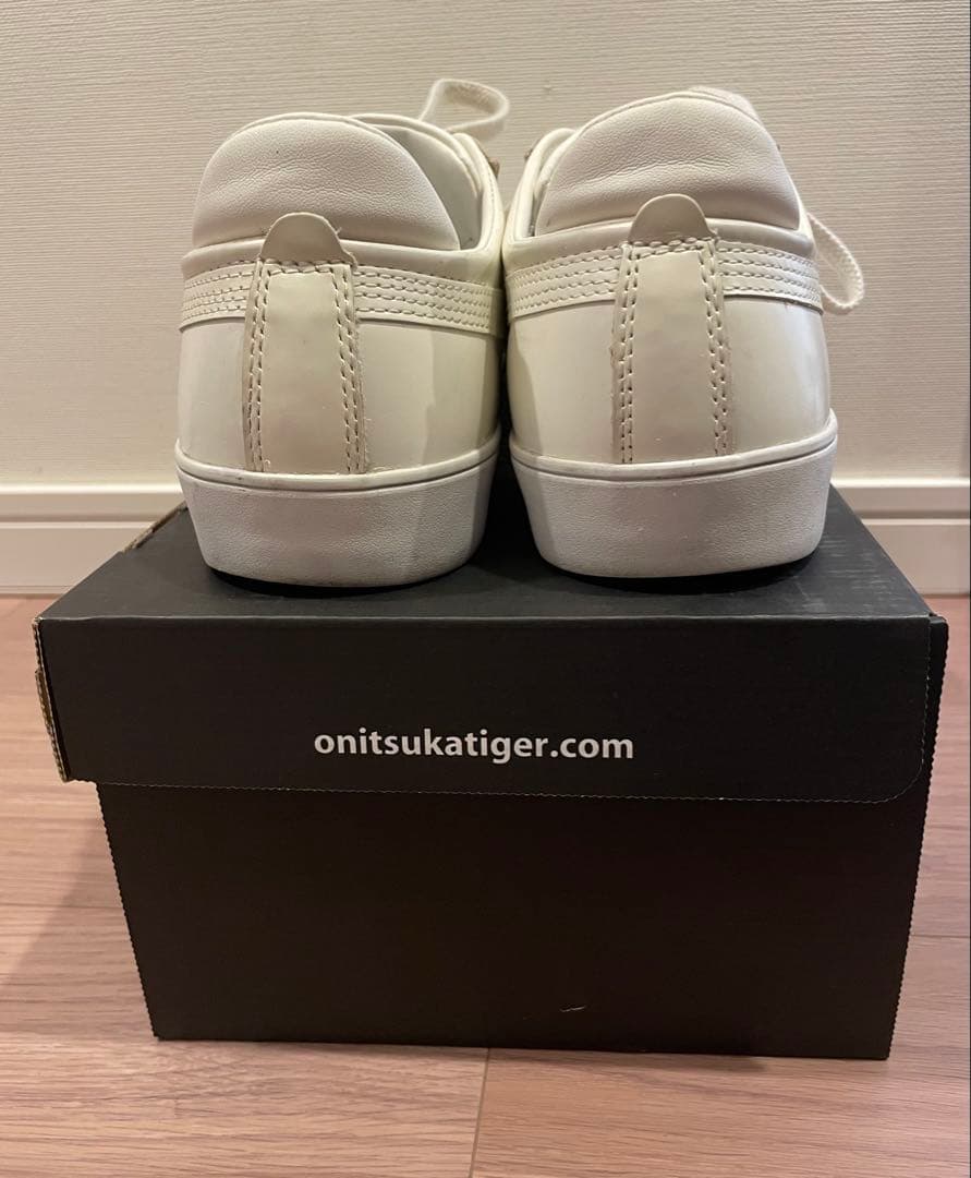 Onitsuka Tiger オニツカタイガー FABRE ホワイトスニーカー