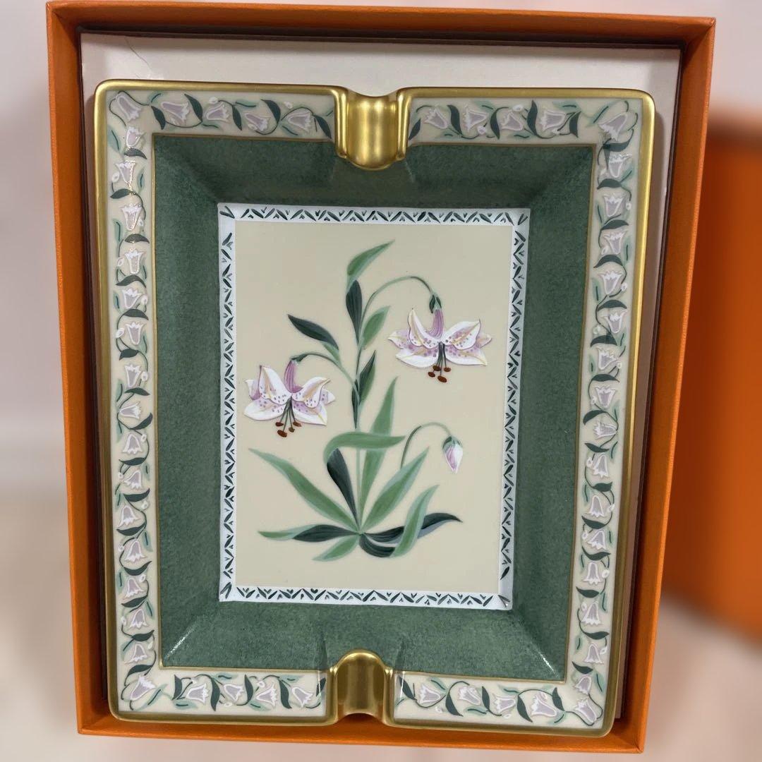 HERMES エルメス　アッシュトレイ　灰皿　金彩