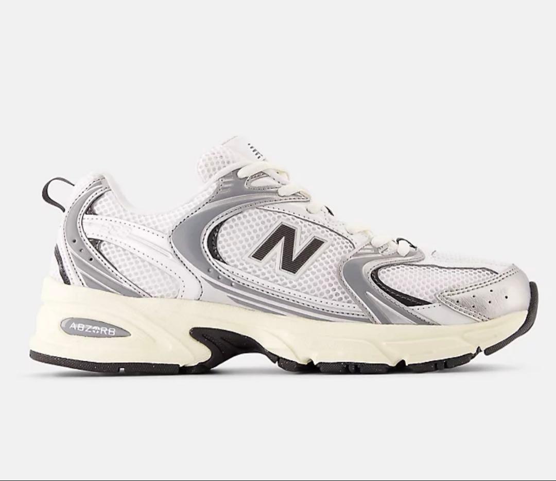 靴 New Balance U530ESA