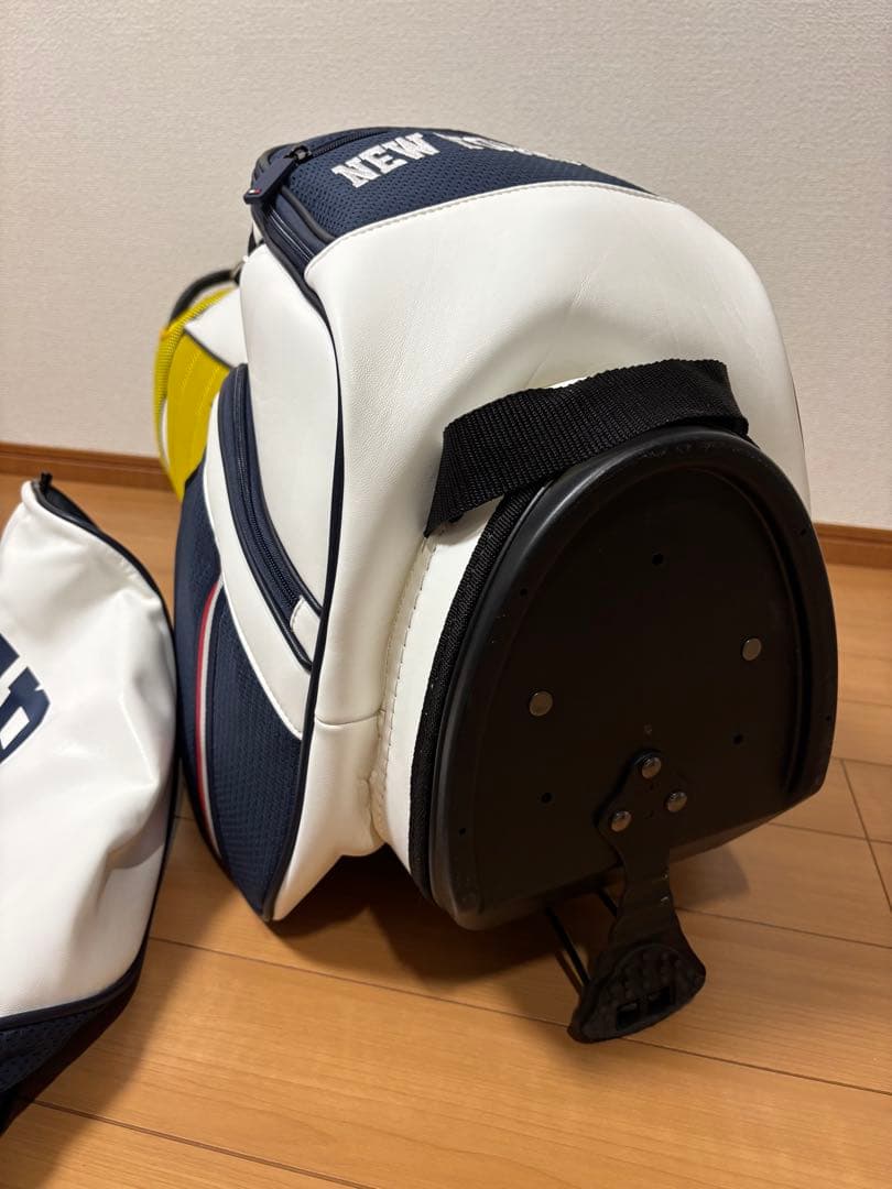 トミーヒルフィガー スタンドキャディバッグ 新品未使用