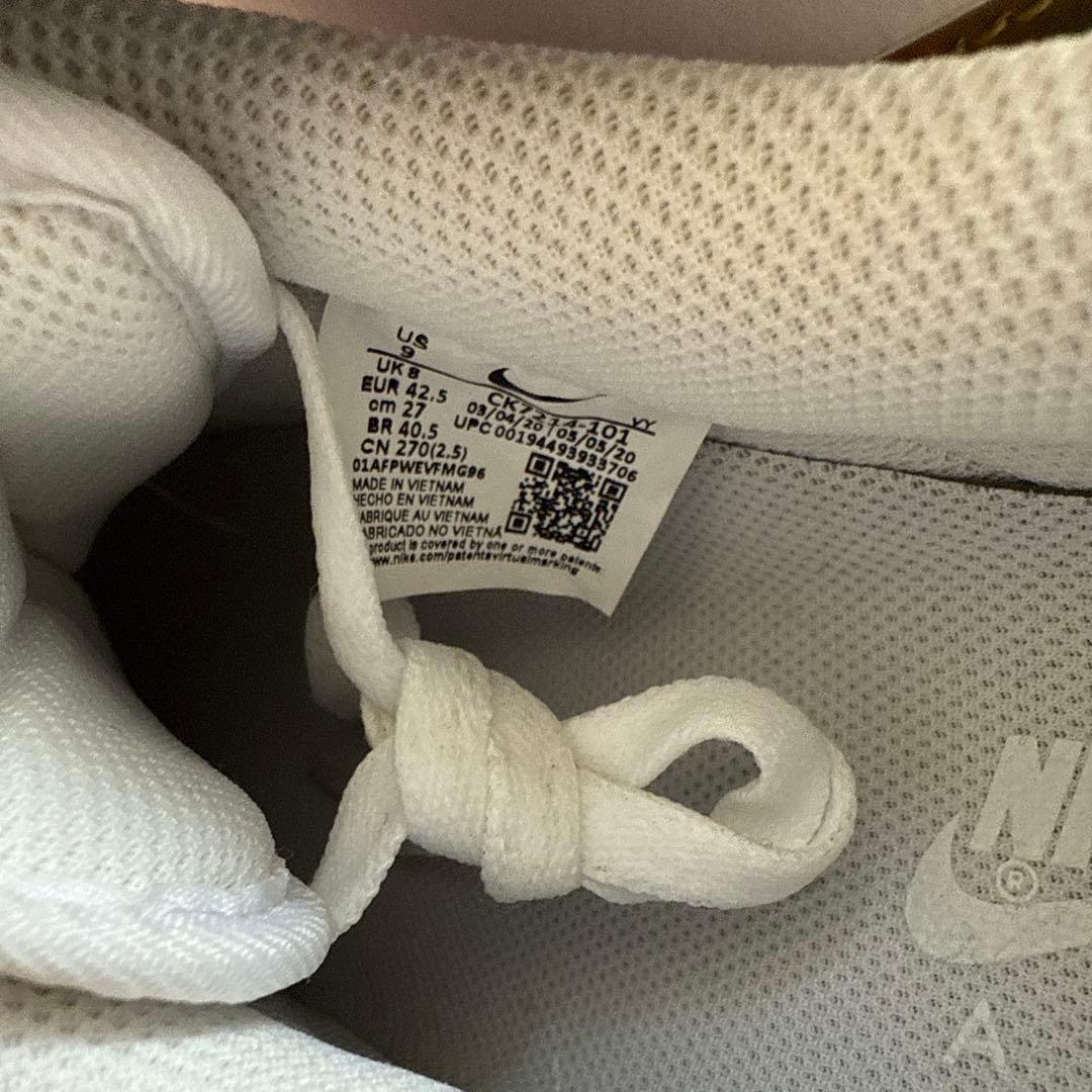 【新品】NIKE FORCE 1 '07 LV8 ナイキ エアフォース27cm