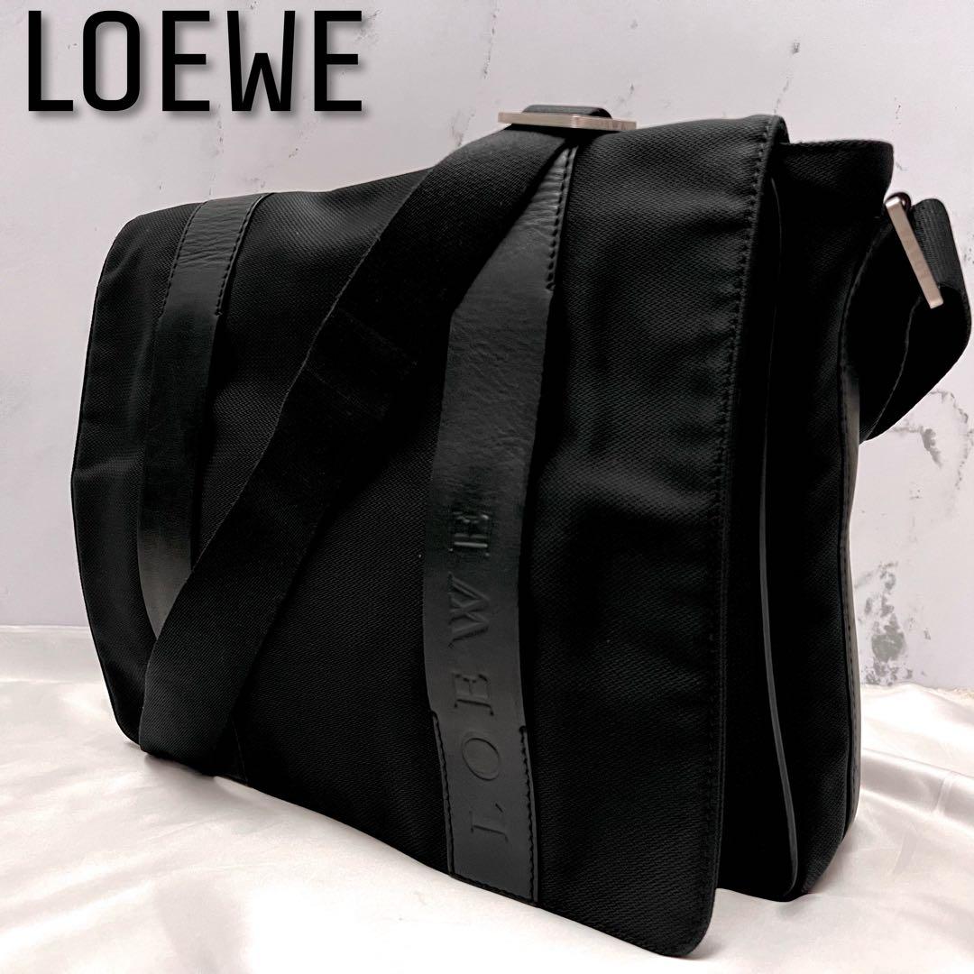 ✨極美品✨ロエベ　大容量メッセンジャーバッグ　キャンバス×レザー　ブラック