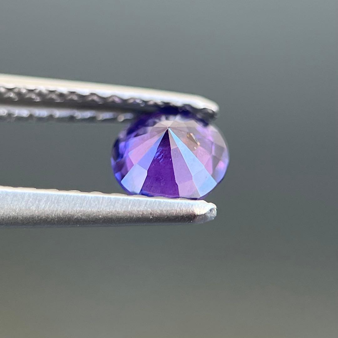 スリランカ産非加熱天然バイオレットサファイアルース