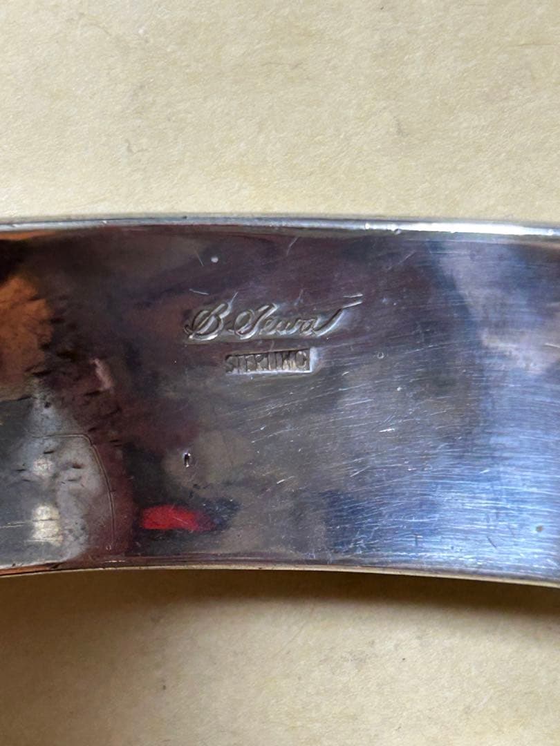 シルバー　バングル　民族　トゥアレグ　天然石