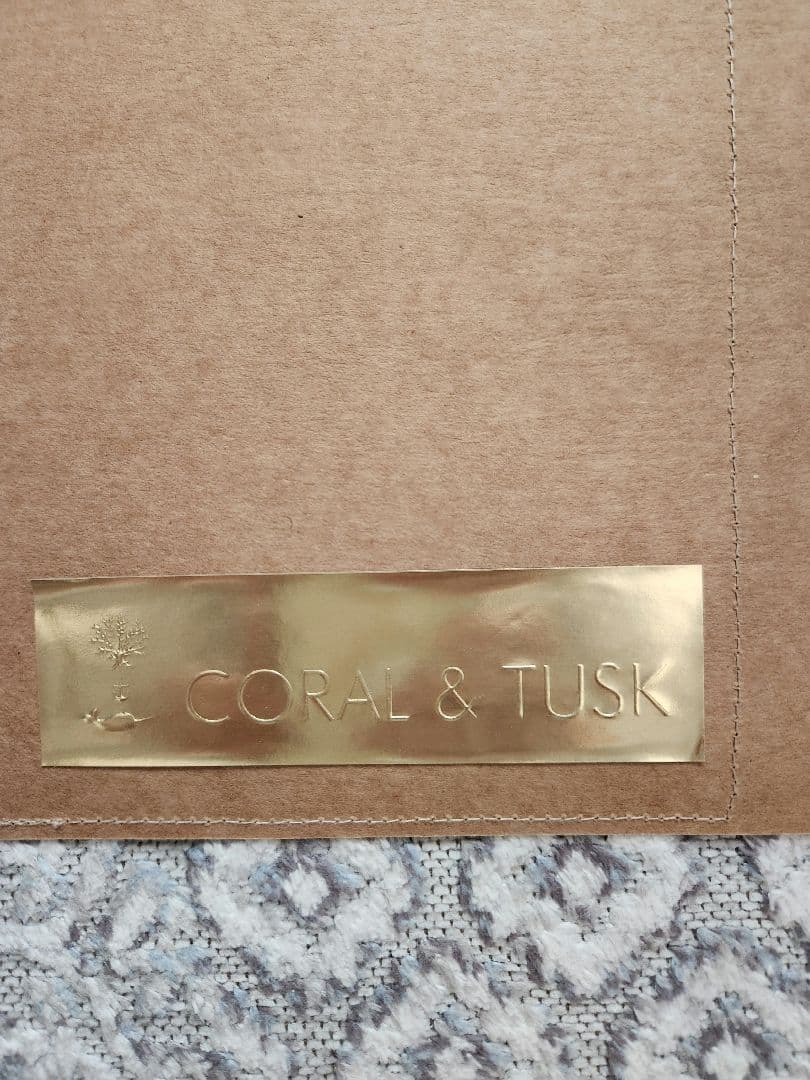 CORAL&TUSK ファブリックアート Fall Gathering