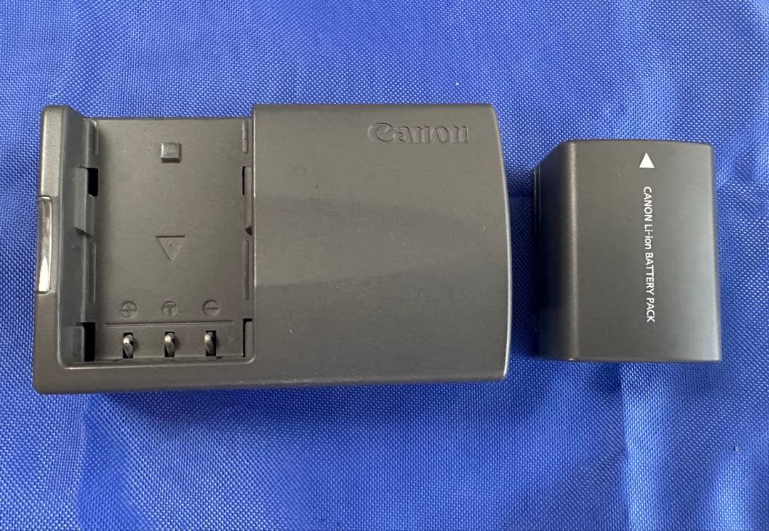 Canon iVIS HV20 ビデオカメラ本体と各種付属品のセット