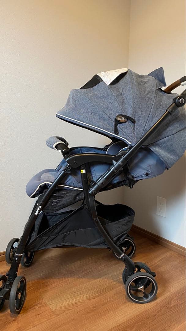 Aprica ラクーナビッテクッション　アカチャンホンポ限定