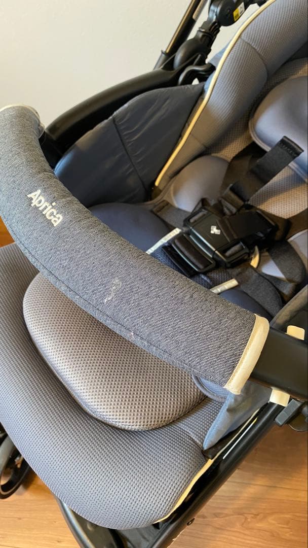 Aprica ラクーナビッテクッション　アカチャンホンポ限定