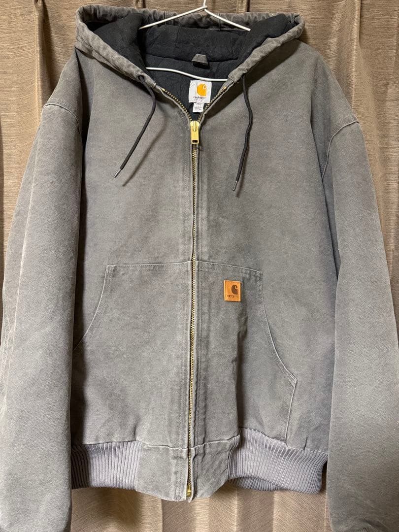 Carhartt フード付きグレージャケット