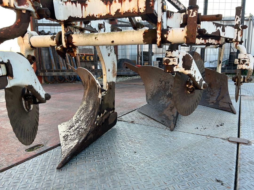 三連 プラウ　取引限定