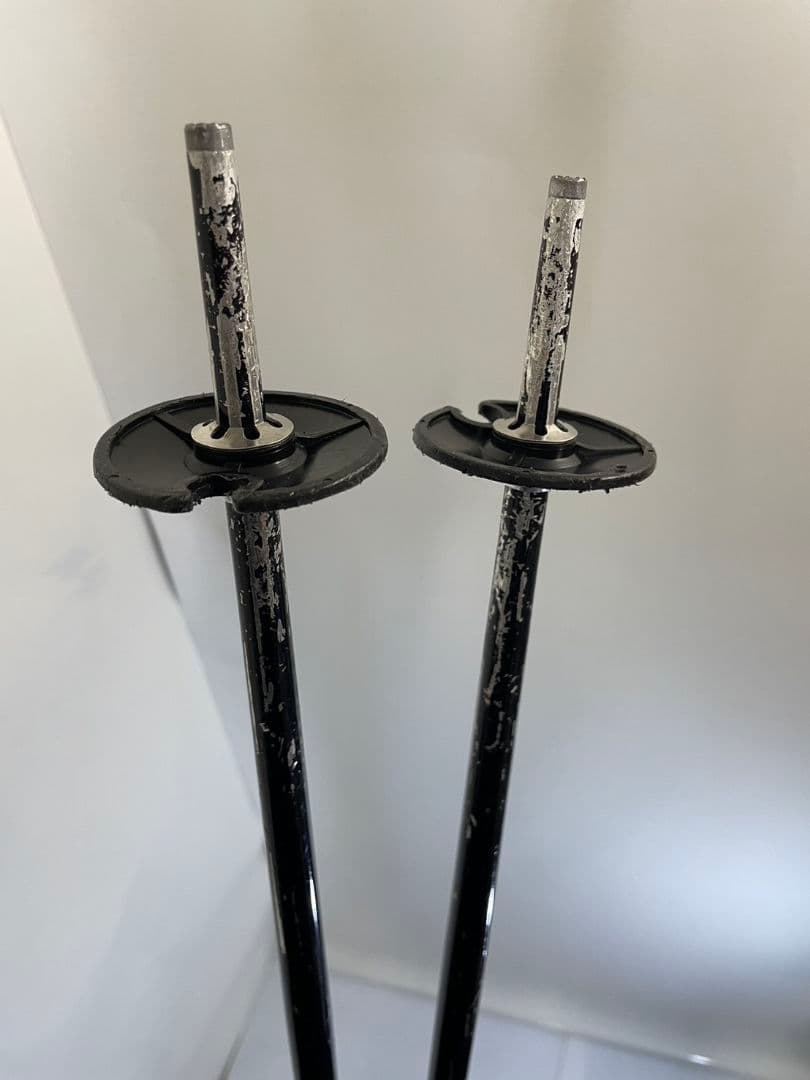 ジュニア用スキー板swallow130ストック100付き