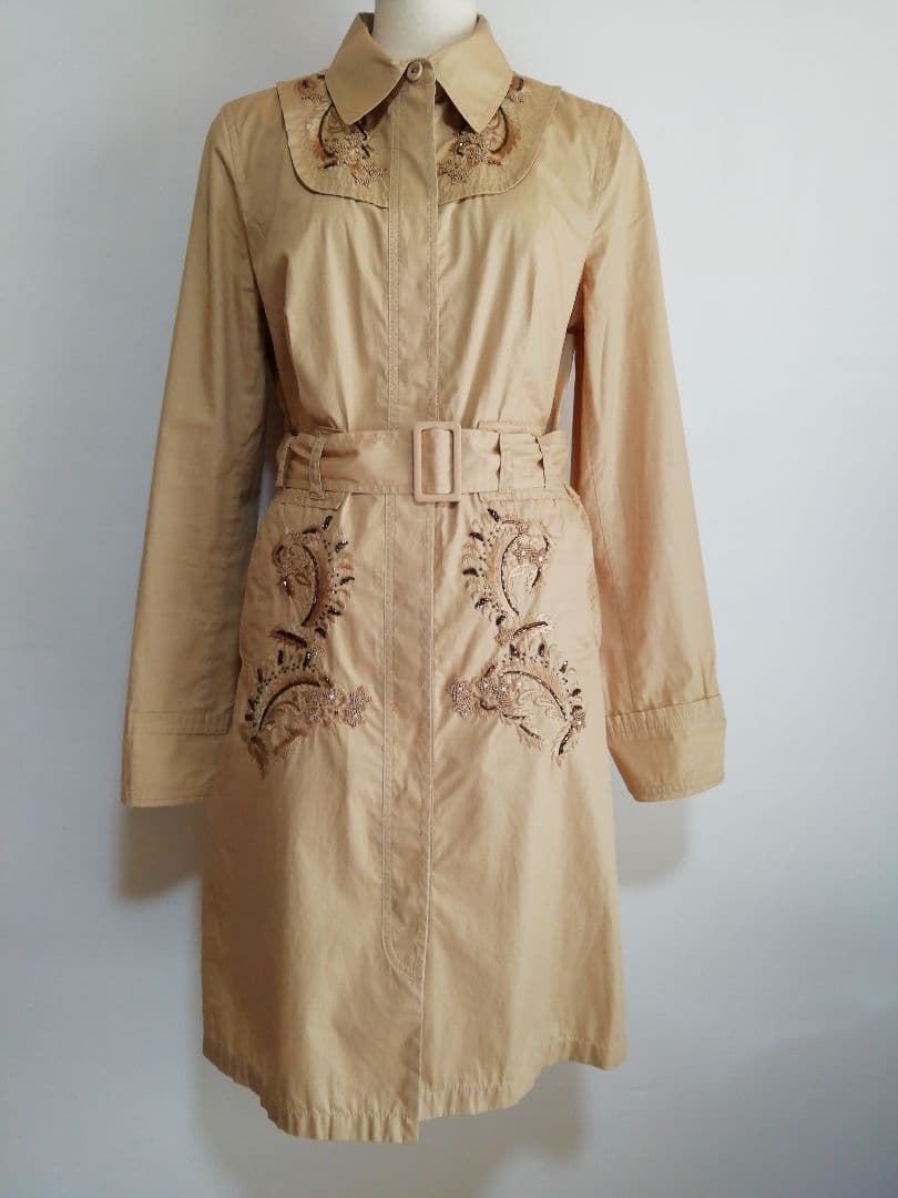 Christian Lacroix　クリスチャン・ラクロワ　トレンチコート