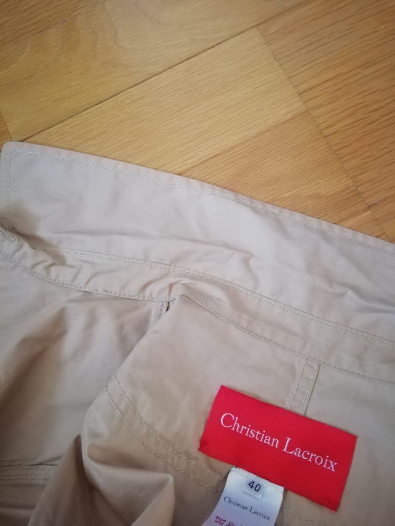 Christian Lacroix　クリスチャン・ラクロワ　トレンチコート