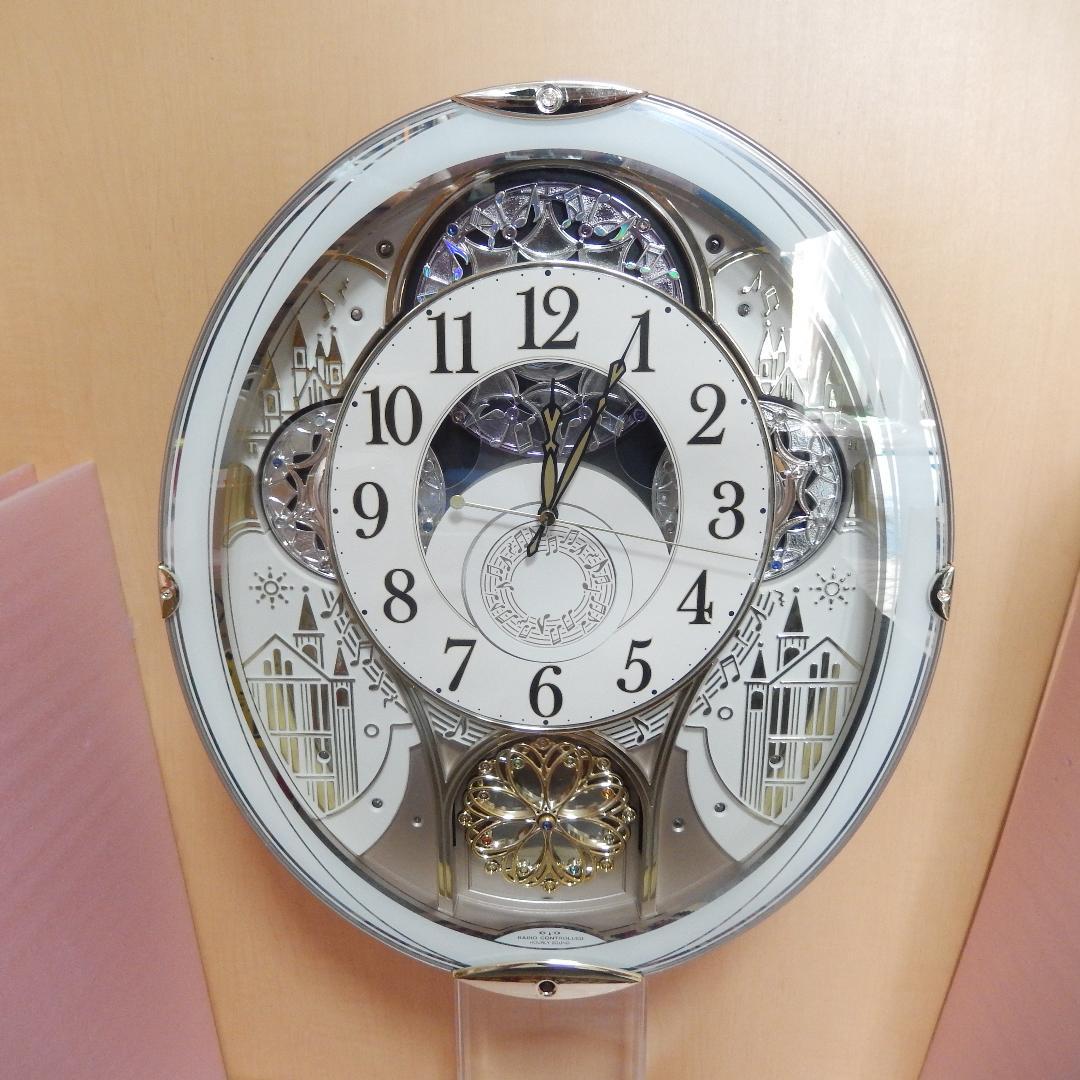 電波カラクリ時計 スモールワールドノエルN