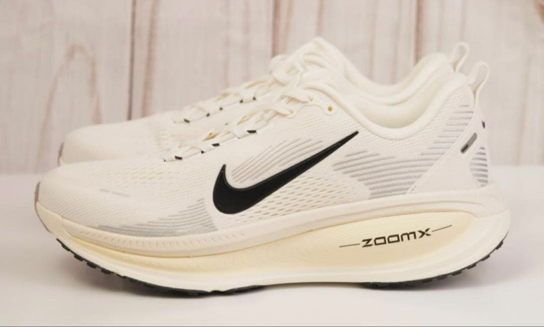 NIKE ボメロ18 メンズ ランニングシューズ